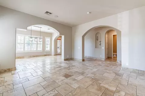 Living - 2901 W Caravaggio Ln, Phoenix, AZ 85086 photo 3 of 10