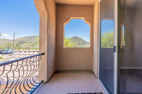 Exterior - 2901 W Caravaggio Ln, Phoenix, AZ 85086 photo 6 of 21