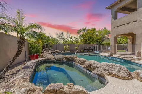 Exterior - 2901 W Caravaggio Ln, Phoenix, AZ 85086 photo 2 of 21