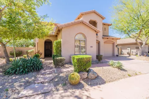 Exterior - 2901 W Caravaggio Ln, Phoenix, AZ 85086 photo 5 of 21