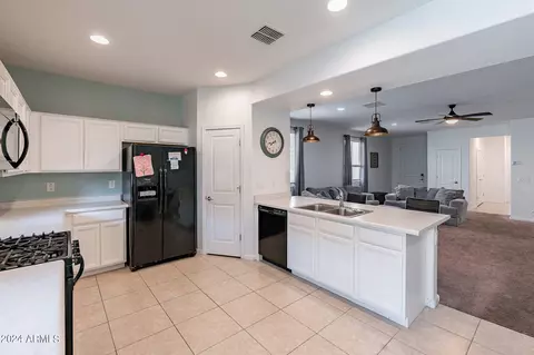 Kitchen - 12449 W State Ave, Glendale, AZ 85307 photo 1 of 5