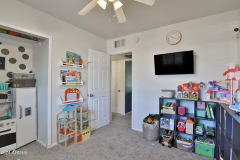 Bedroom - 2041 W State Ave, Phoenix, AZ 85021 photo 3 of 7