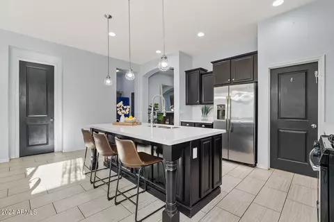 Kitchen - 10548 E Palladium Dr, Mesa, AZ 85212 photo 5 of 8