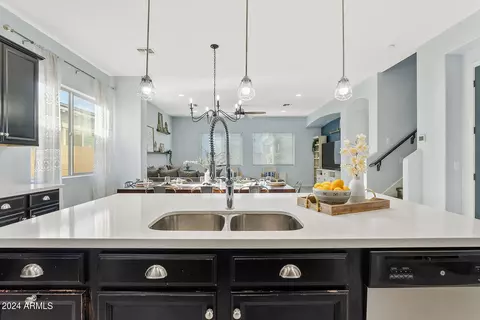 Kitchen - 10548 E Palladium Dr, Mesa, AZ 85212 photo 7 of 8