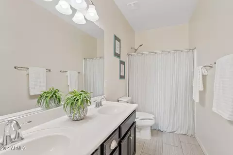 Bath - 10548 E Palladium Dr, Mesa, AZ 85212 photo 6 of 6