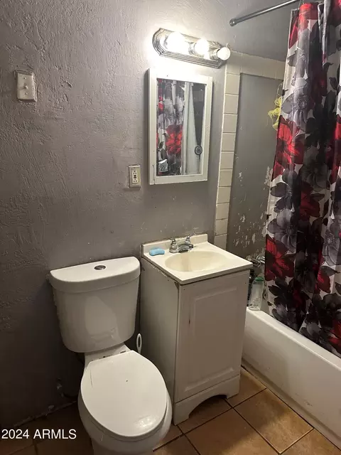 3 S 28th Dr, Phoenix, AZ 85009 photo 11