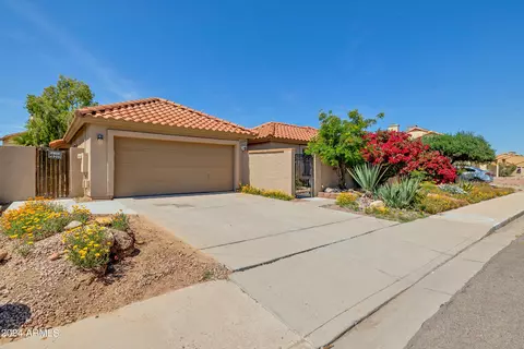 10210 N 54th Dr, Glendale, AZ 85302