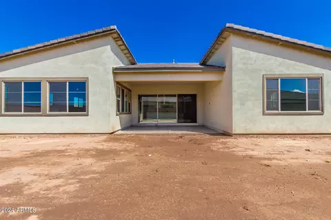 Exterior - 1291 E Donato Ct, Gilbert, AZ 85298 photo 11 of 26