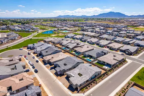 View/Area - 1291 E Donato Ct, Gilbert, AZ 85298 photo 9 of 9