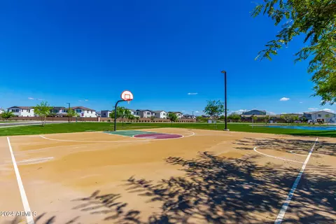 View/Area - 1291 E Donato Ct, Gilbert, AZ 85298 photo 1 of 9