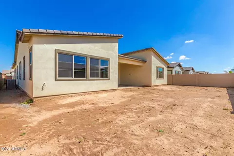 Exterior - 1291 E Donato Ct, Gilbert, AZ 85298 photo 9 of 26