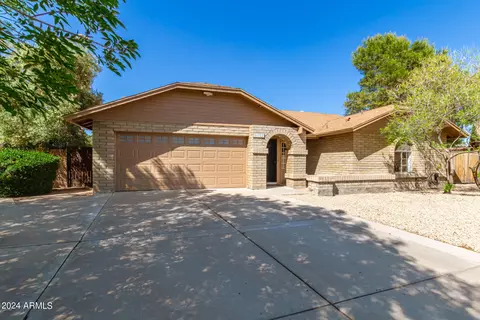 11322 N 61st Dr, Glendale, AZ 85304