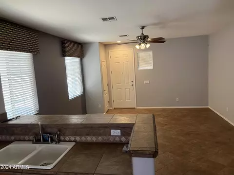 982 E Redondo Dr, Gilbert, AZ 85296 photo 6