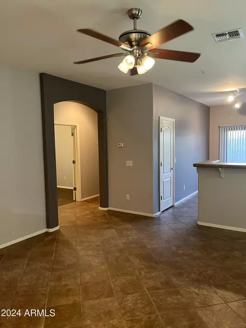 982 E Redondo Dr, Gilbert, AZ 85296 photo 4