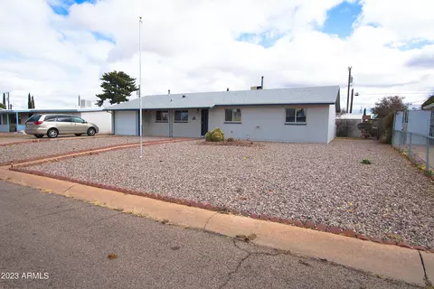 116 E Freihage Dr, Sierra Vista, AZ 85635