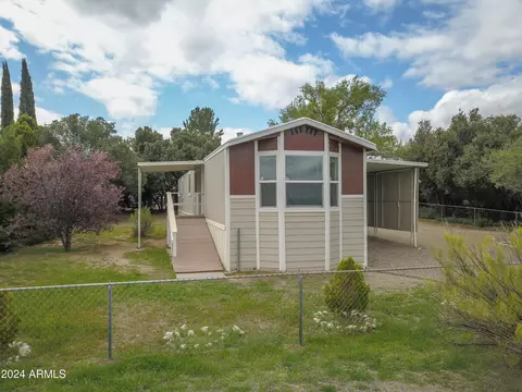 20805 E Mingus Dr, Mayer, AZ 86333 photo 2