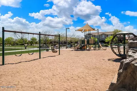 View/Area - 3756 Ellis St, Mesa, AZ 85205 photo 3 of 5
