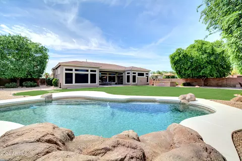 Exterior - 4142 E Meadowview Dr, Gilbert, AZ 85298 photo 3 of 23