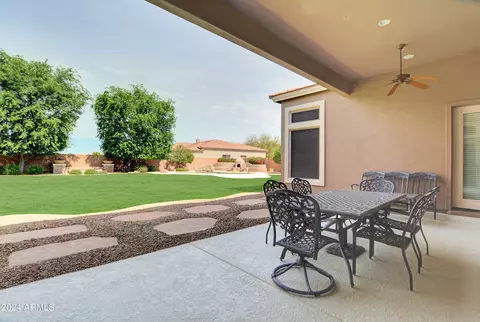 Exterior - 4142 E Meadowview Dr, Gilbert, AZ 85298 photo 11 of 23