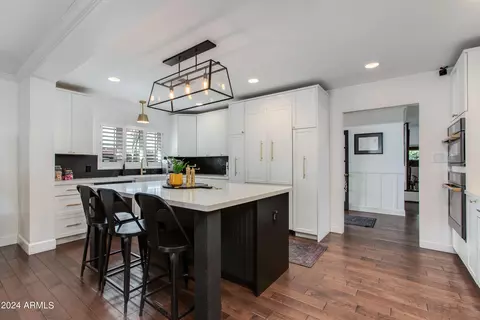 120 E Tuckey Ln, Phoenix, AZ 85012 photo 17