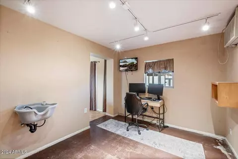 2950 E Surrey Ave, Phoenix, AZ 85032 photo 13