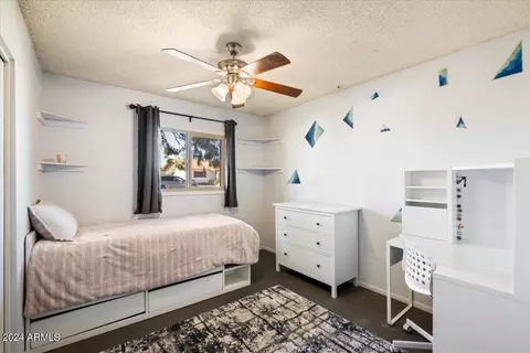 2950 E Surrey Ave, Phoenix, AZ 85032 photo 9
