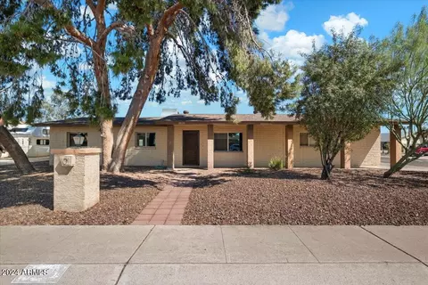 2950 E Surrey Ave, Phoenix, AZ 85032 photo 14