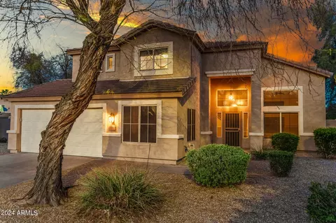 650 W Roadrunner Ct, Chandler, AZ 85286