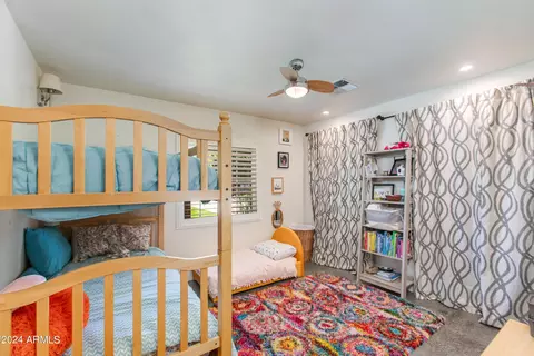 Bedroom - 4036 E Vernon Ave, Phoenix, AZ 85008 photo 7 of 8