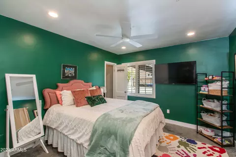 Bedroom - 4036 E Vernon Ave, Phoenix, AZ 85008 photo 4 of 8