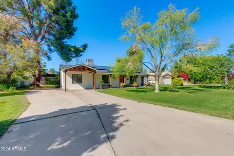 Exterior - 4036 E Vernon Ave, Phoenix, AZ 85008 photo 12 of 13