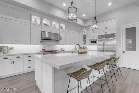 Kitchen - 2524 E Muirfield St, Gilbert, AZ 85298 photo 3 of 8