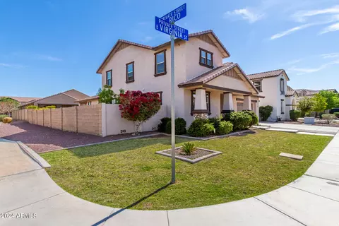 Exterior - 2923 E Virginia St, Mesa, AZ 85213 photo 2 of 9