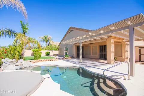 Exterior - 9765 E Grandview St, Mesa, AZ 85207 photo 15 of 19