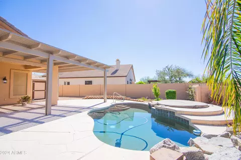 Exterior - 9765 E Grandview St, Mesa, AZ 85207 photo 13 of 19