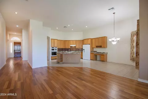 Living - 9765 E Grandview St, Mesa, AZ 85207 photo 5 of 15