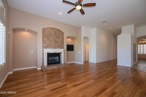 Living - 9765 E Grandview St, Mesa, AZ 85207 photo 6 of 15