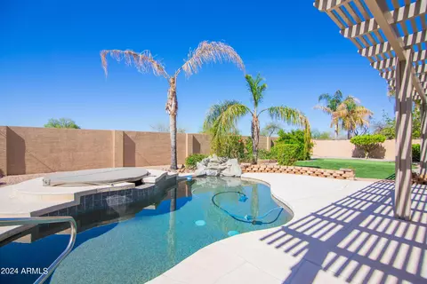 Exterior - 9765 E Grandview St, Mesa, AZ 85207 photo 7 of 19