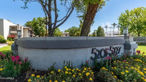 5209 N 24th St #106, Phoenix, AZ 85016