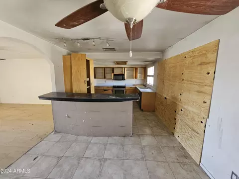 Kitchen - 2818 E Villa Rita Dr, Phoenix, AZ 85032 photo 1 of 4