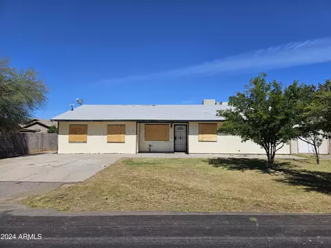 Exterior - 2818 E Villa Rita Dr, Phoenix, AZ 85032 photo 3 of 12
