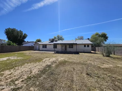 Exterior - 2818 E Villa Rita Dr, Phoenix, AZ 85032 photo 11 of 12