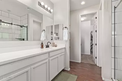 Bath - 9849 E Cotton Rd, Florence, AZ 85132 photo 1 of 4