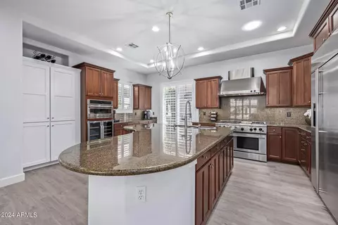 Kitchen - 2890 E Page Ct, Gilbert, AZ 85234 photo 3 of 6