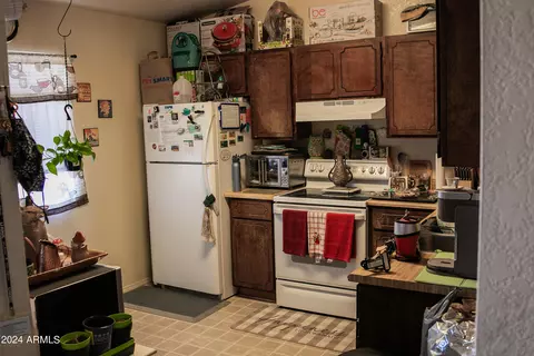 Kitchen - 4812 E Caballero Cir, Mesa, AZ 85205 photo 2 of 2