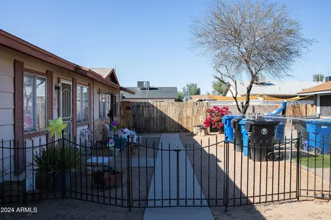 Exterior - 4812 E Caballero Cir, Mesa, AZ 85205 photo 4 of 11