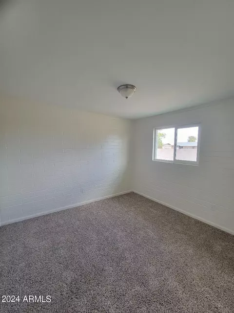 1318 E Grove St, Phoenix, AZ 85040 photo 14