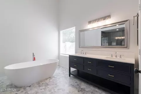 Bath - 1767 E Marquette Dr, Gilbert, AZ 85234 photo 1 of 3