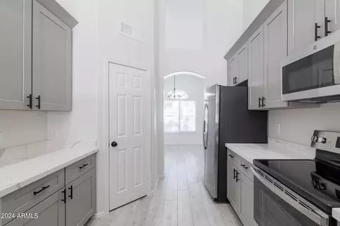 Kitchen - 1767 E Marquette Dr, Gilbert, AZ 85234 photo 2 of 4