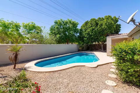 Exterior - 1767 E Marquette Dr, Gilbert, AZ 85234 photo 5 of 12